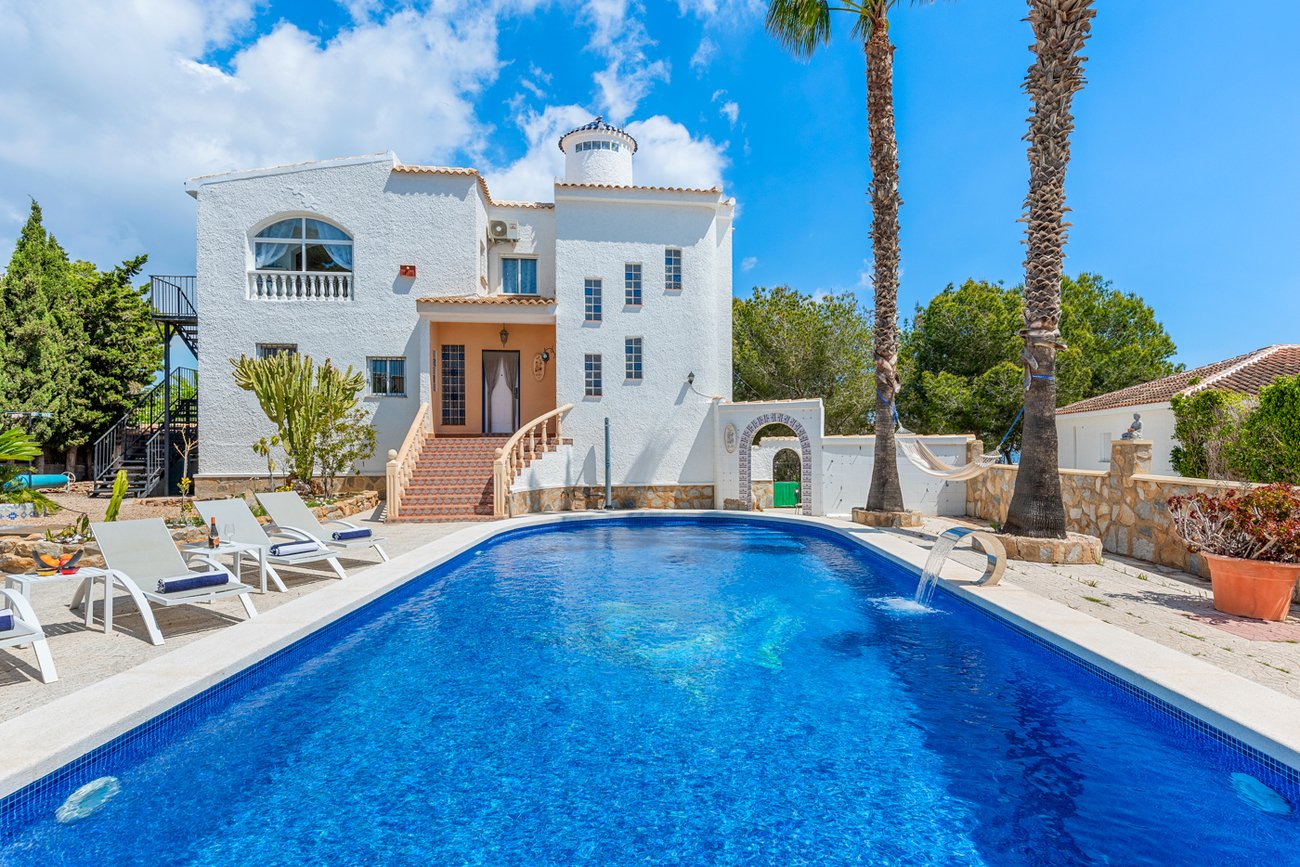 villa pinar de campoverde yc9101 1