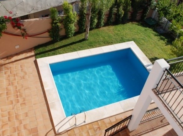 4 Bedroom 2 Bathroom Villa in Fuengirola - Caza De Casa