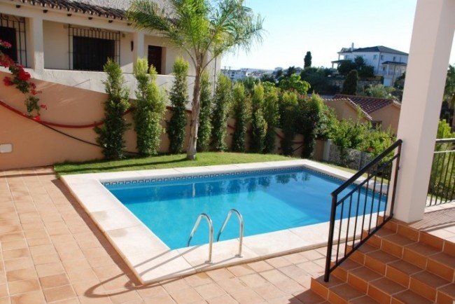 00912-650×434 4 Bedroom 2 Bathroom Villa in Fuengirola - Caza De Casa