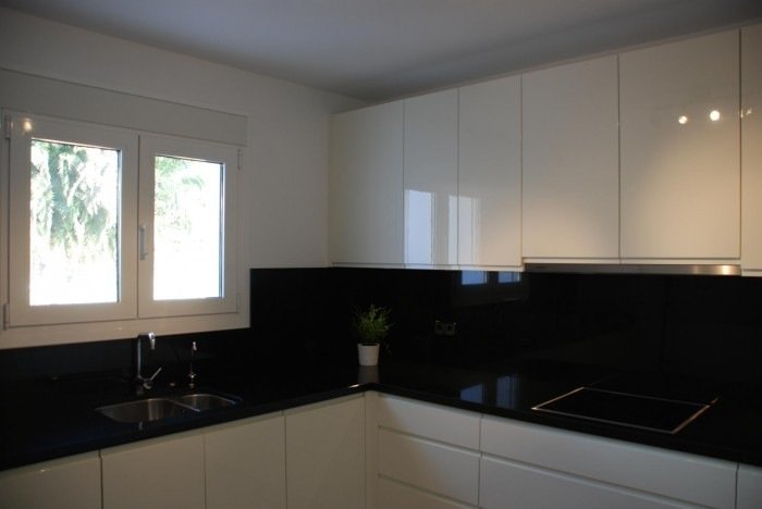 01645-X9ZOJ33C 4 Bedroom 2 Bathroom Villa in Fuengirola - Caza De Casa