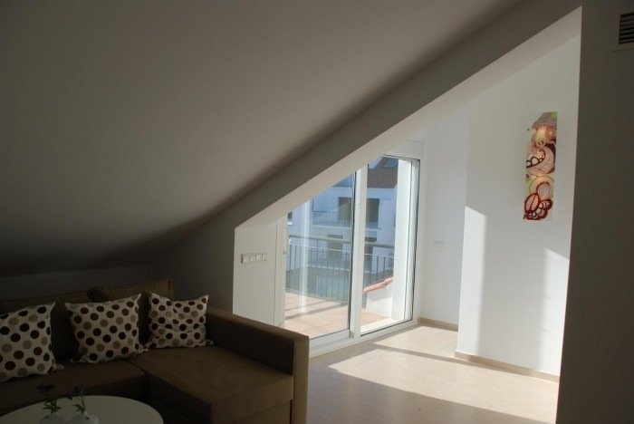 01832-43FAH4ZP 4 Bedroom 2 Bathroom Villa in Fuengirola - Caza De Casa