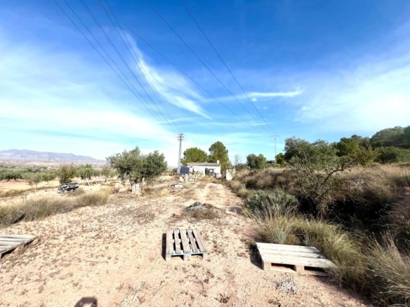 1 Bed Country House in Pinoso - Caza De Casa