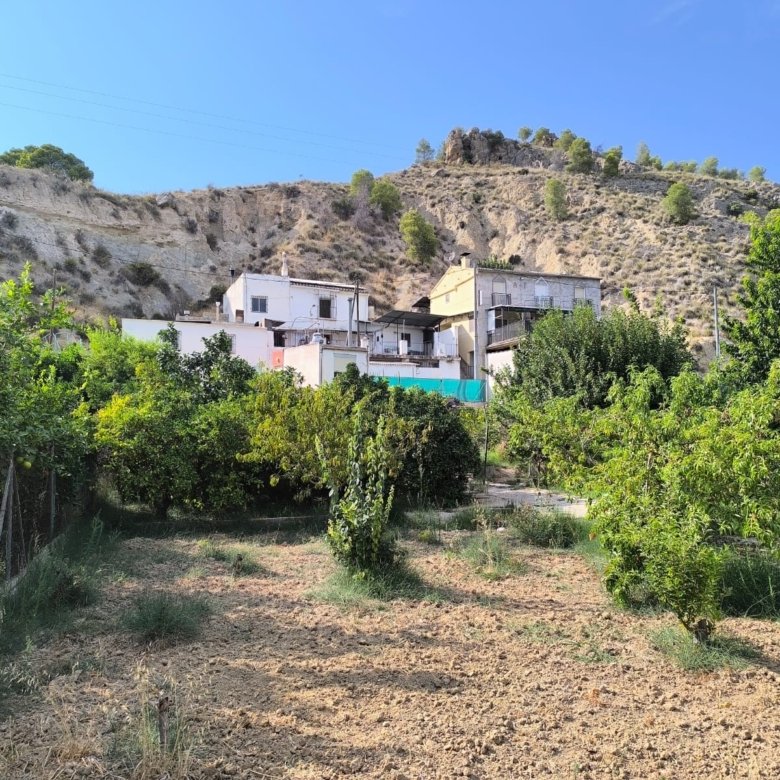 5 Bed 2 Bath Country House in Abaran - Caza De Casa