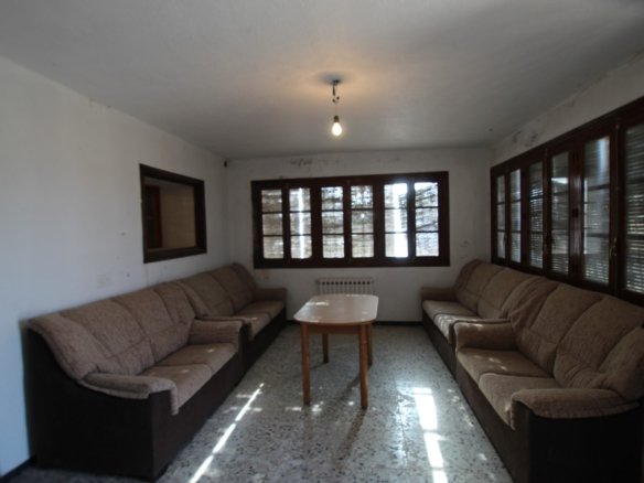 6 Bedroom 2 Bathroom Country House in Torre Del Rico - Caza De Casa