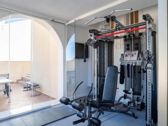 4 Bedroom 3 Bathroom Villa in San Miguel de Salinas - Caza De Casa