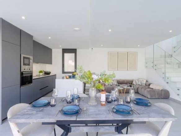 3 Bedroom 2 Bathroom Villa in Algorfa - Caza De Casa