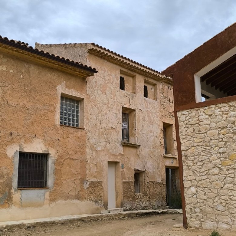 4 Bedroom Country House in Casas Del Señor - Caza De Casa