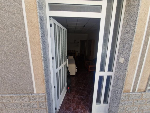 4 Bed 2 Bath Town House in Torrevieja - Caza De Casa