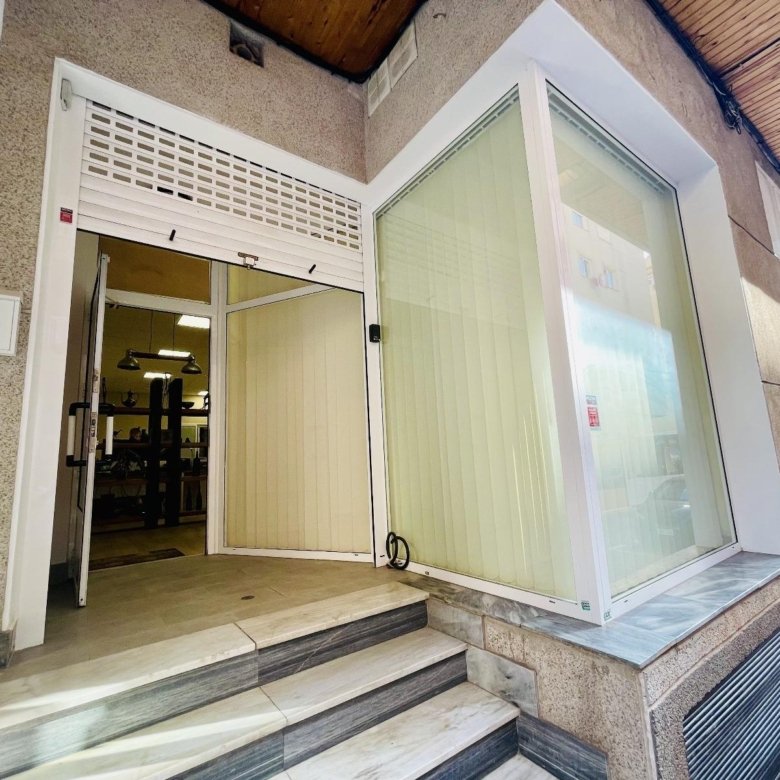 2 Bed 2 Bath Commercial in Torrevieja - Caza De Casa