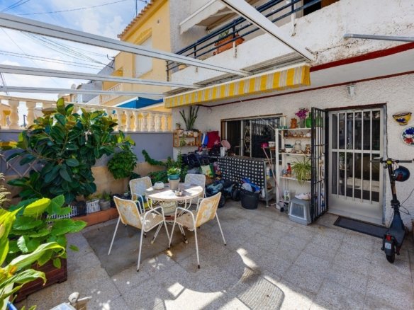 2 Bedroom 1 Bathroom Town House in Torrevieja - Caza De Casa