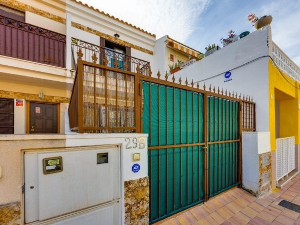 3 Bedroom 2 Bathroom Town House in San Pedro del Pinatar - Caza De Casa