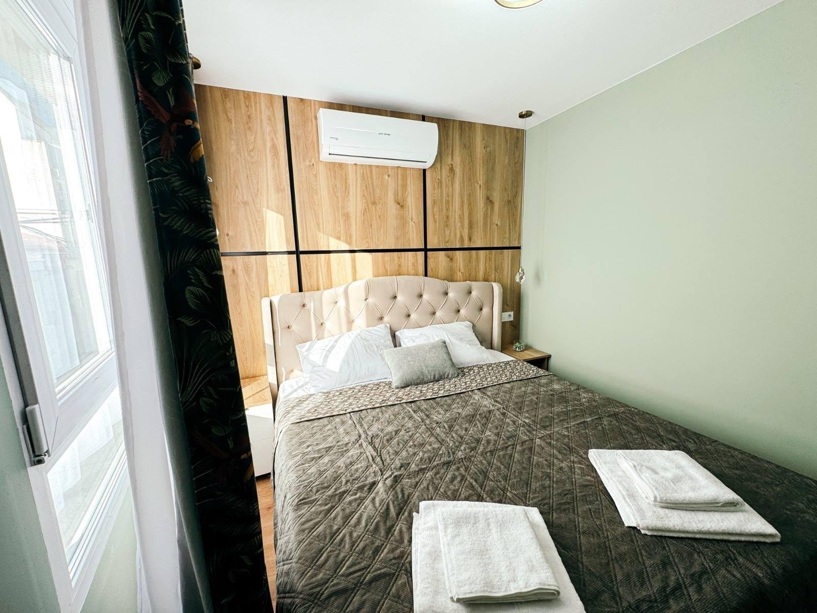 12 Bedroom 12 Bathroom Commercial in Torrevieja - Caza De Casa