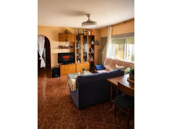 6 Bedroom 3 Bathroom Villa in Almunecar - Caza De Casa