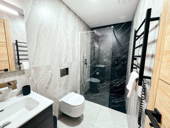 12 Bedroom 12 Bathroom Commercial in Torrevieja - Caza De Casa