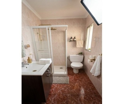 6 Bedroom 3 Bathroom Villa in Almunecar - Caza De Casa