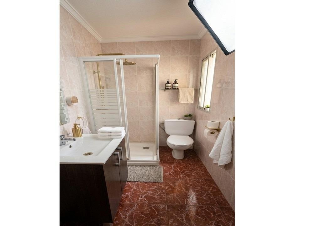 6 Bedroom 3 Bathroom Villa in Almunecar - Caza De Casa