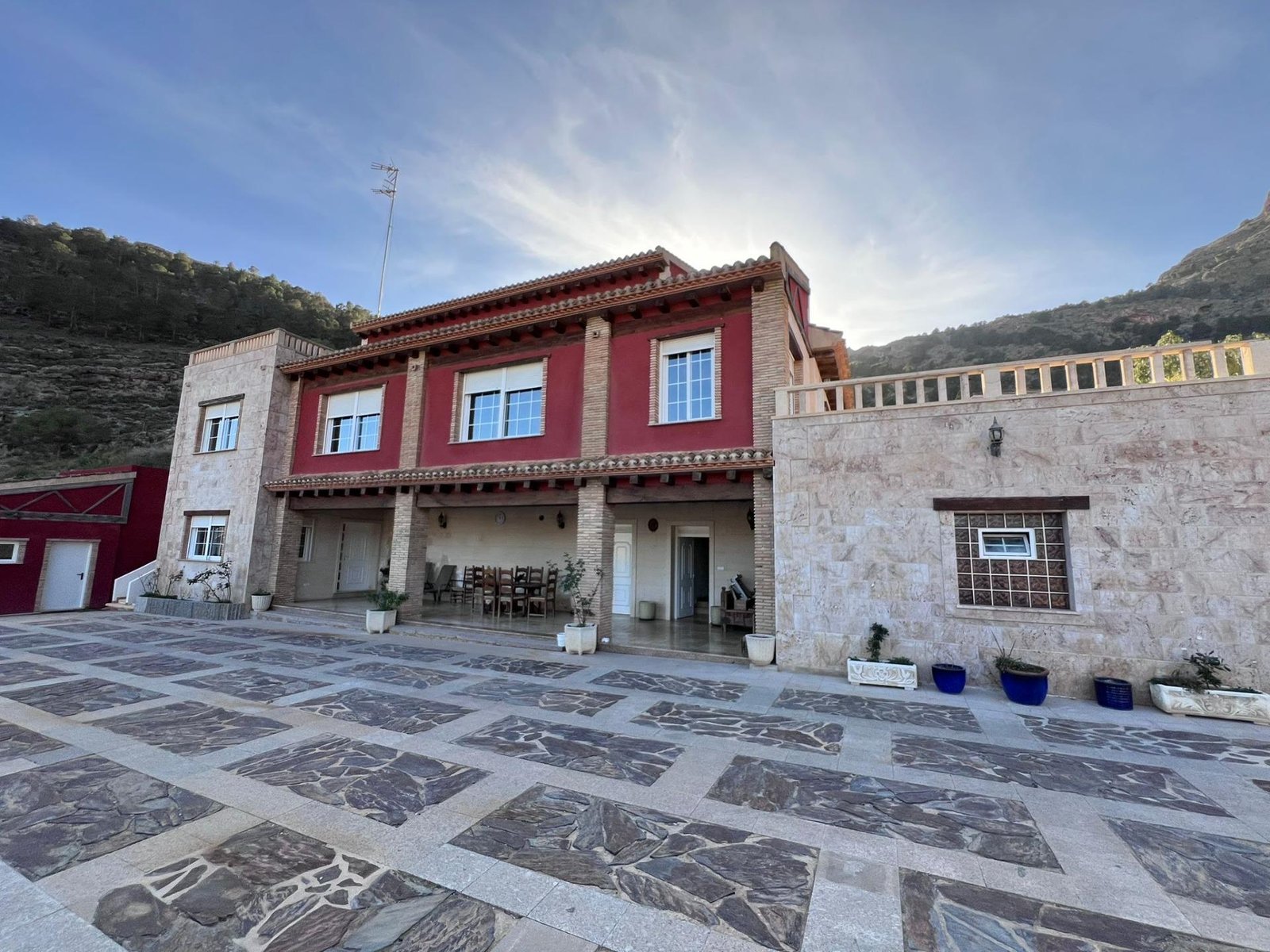 1-3 4 Bedroom 3 Bathroom Villa in Orihuela - Caza De Casa