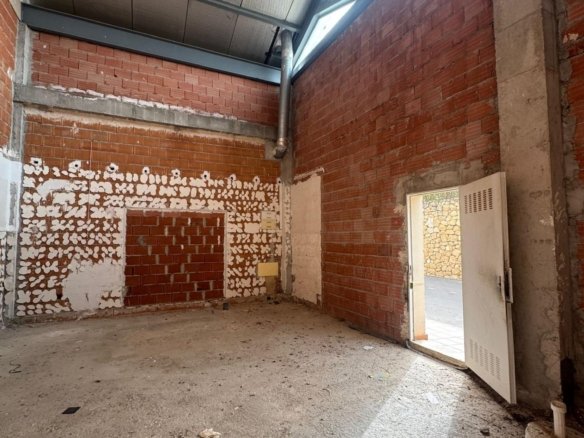 Commercial in Algorfa - Caza De Casa