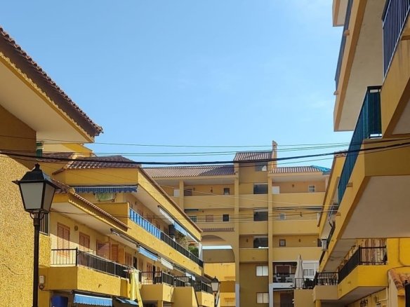 2 Bedroom 2 Bathroom Town House in Torrevieja - Caza De Casa