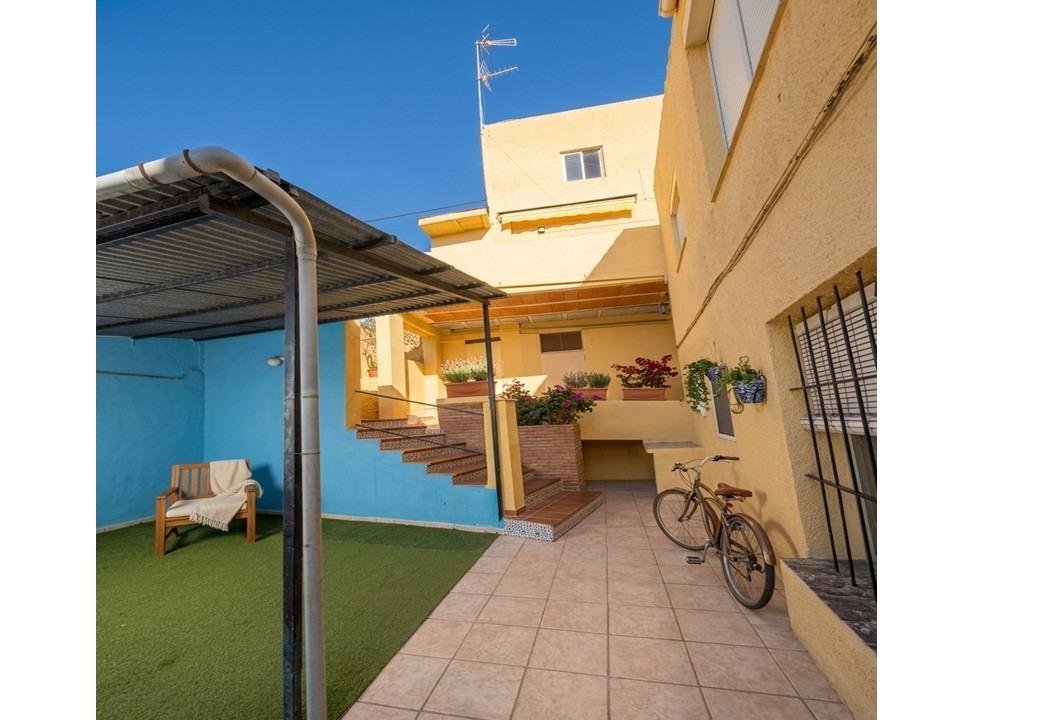 6 Bedroom 3 Bathroom Villa in Almunecar - Caza De Casa