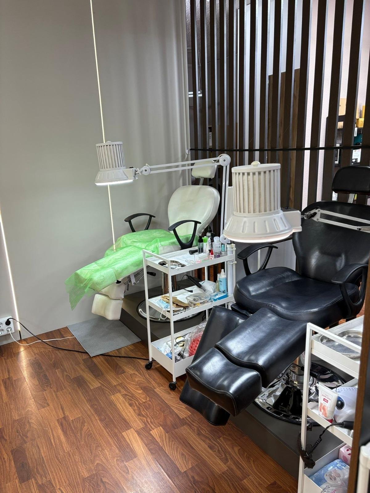 Commercial in Torrevieja - Caza De Casa