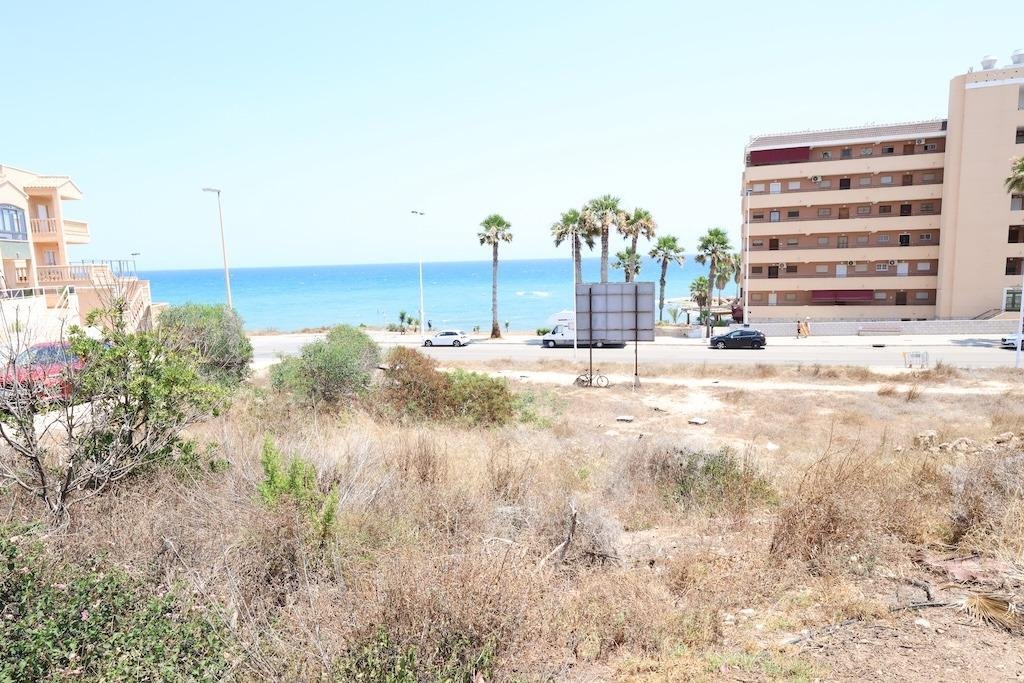1,755 m² Land in Torrevieja - Caza De Casa