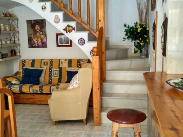 2 Bedroom 2 Bathroom Town House in Torrevieja - Caza De Casa