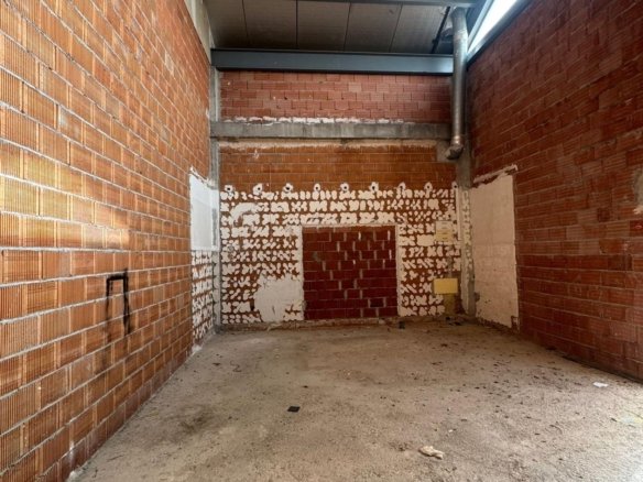 Commercial in Algorfa - Caza De Casa