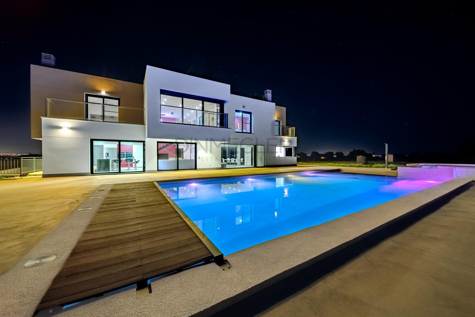 5 Bedroom 4 Bathroom Villa in La Marina - Caza De Casa