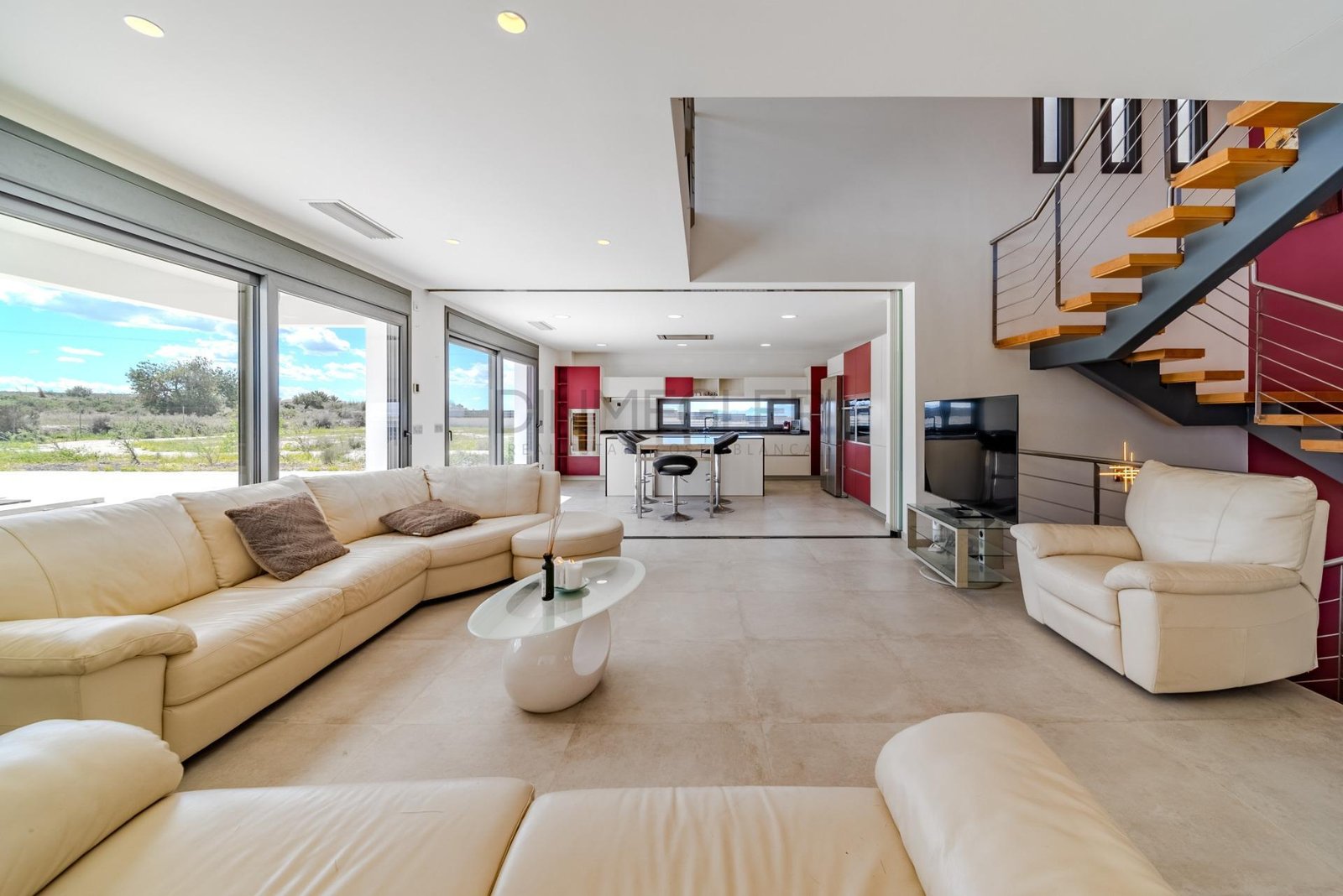 5 Bedroom 4 Bathroom Villa in La Marina - Caza De Casa
