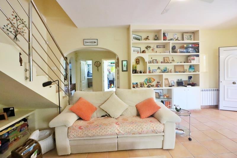 3 Bedroom 2 Bathroom Villa in Oliva - Caza De Casa