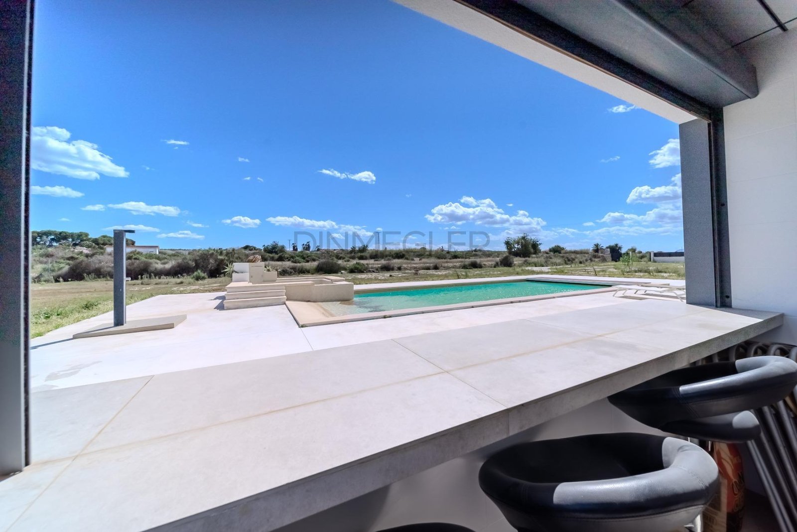5 Bedroom 4 Bathroom Villa in La Marina - Caza De Casa