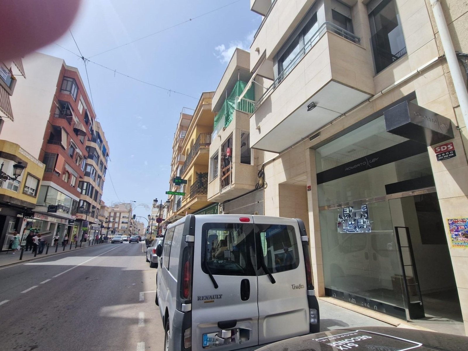 Commercial in Guardamar del Segura - Caza De Casa
