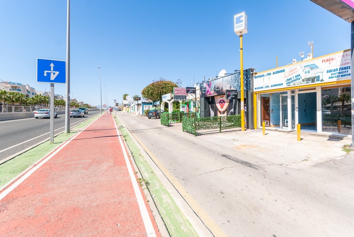 Commercial in Orihuela Costa - Caza De Casa