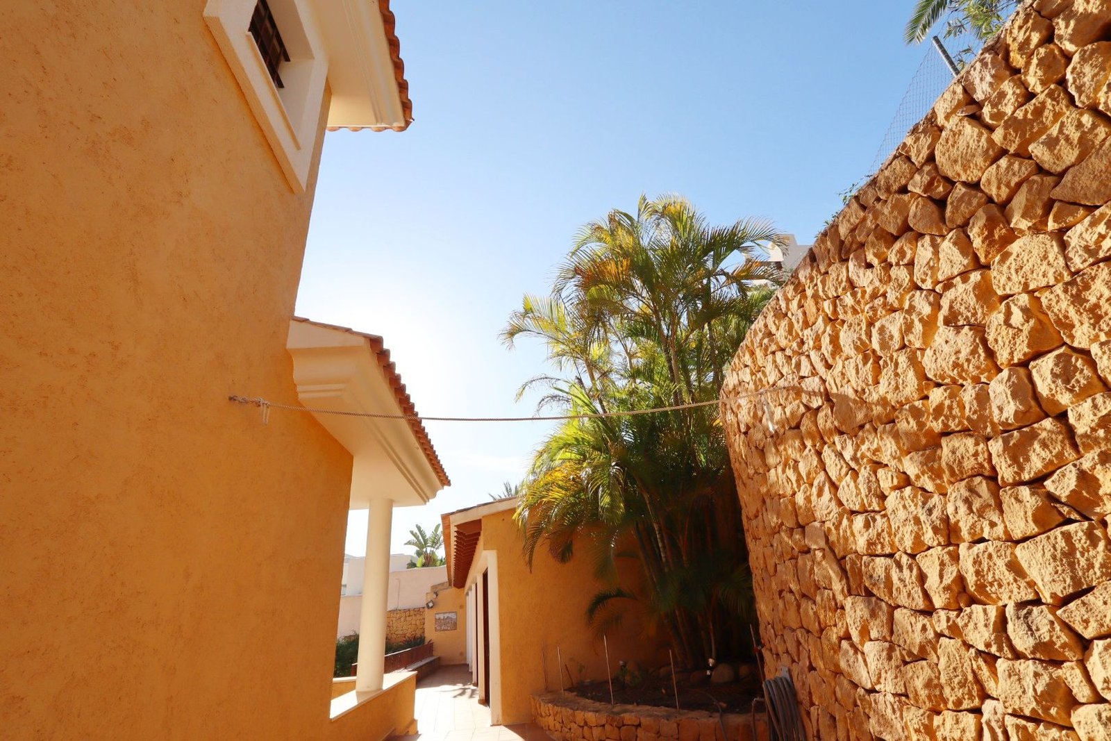 5 Bedroom 6 Bathroom Villa in Altea - Caza De Casa
