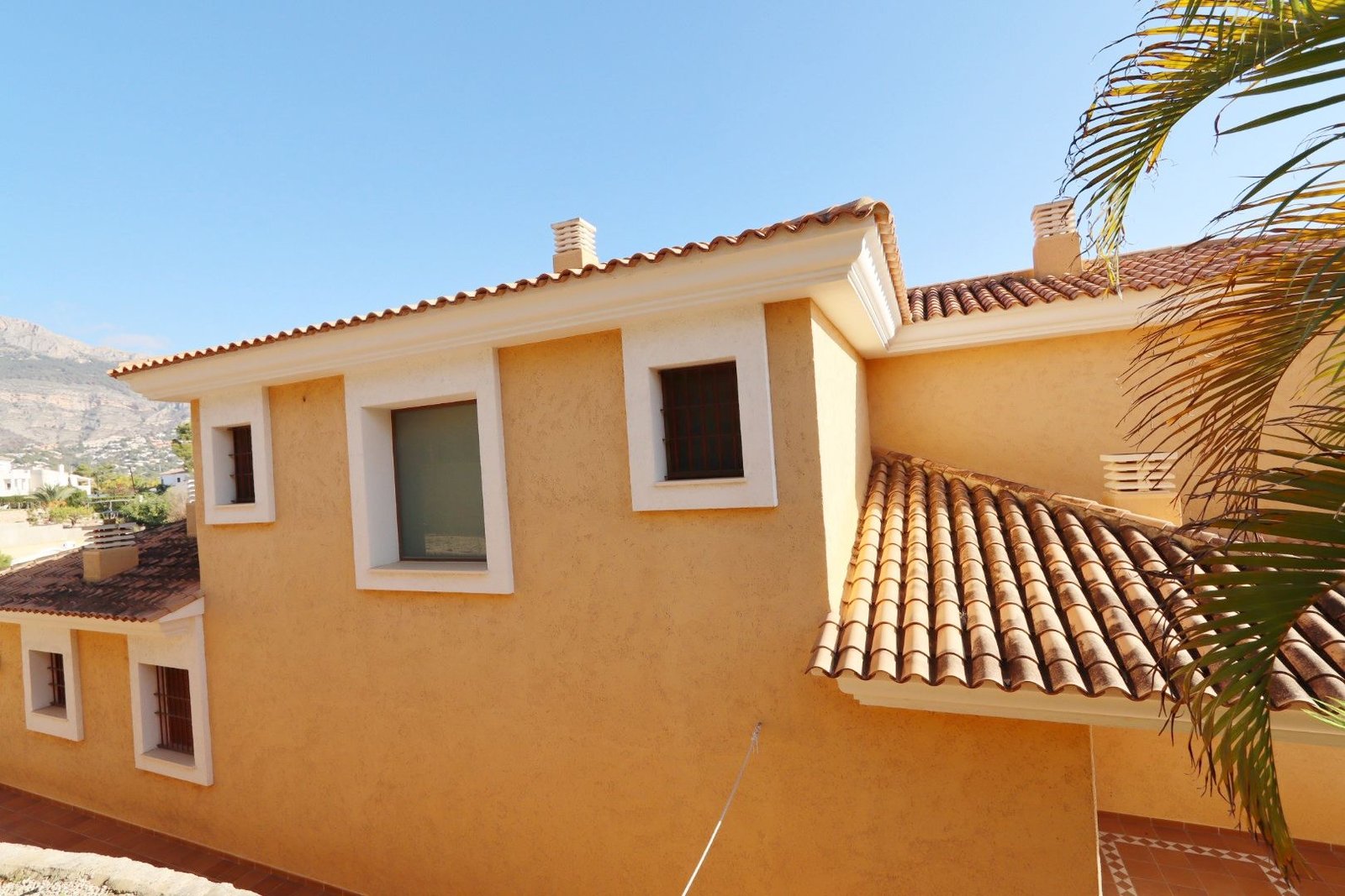 5 Bedroom 6 Bathroom Villa in Altea - Caza De Casa