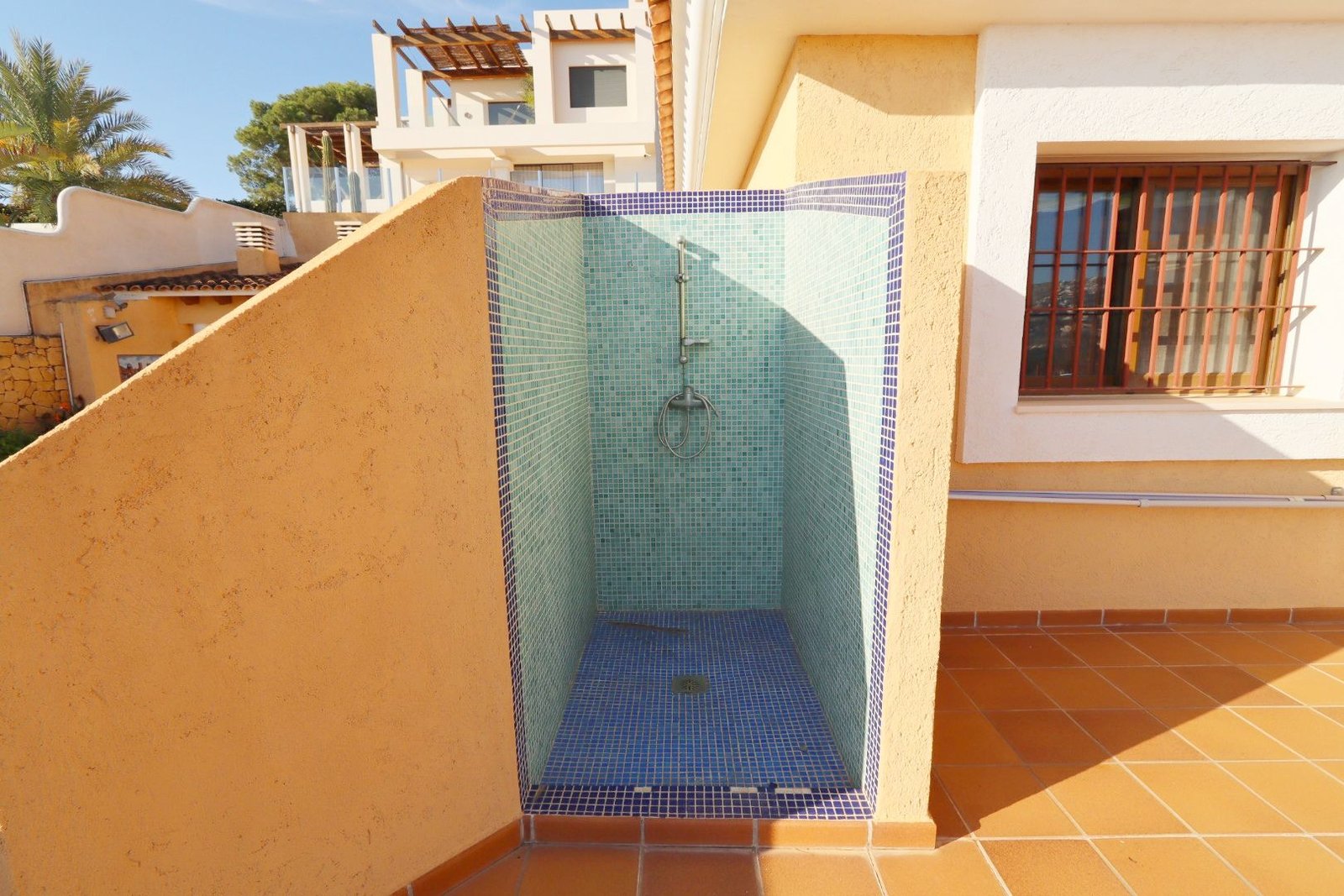 5 Bedroom 6 Bathroom Villa in Altea - Caza De Casa