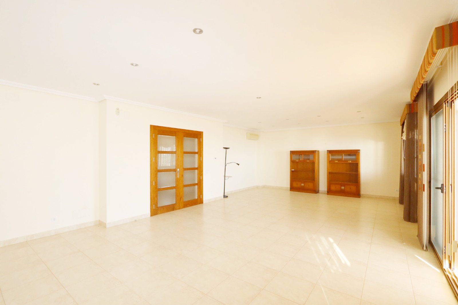 5 Bedroom 6 Bathroom Villa in Altea - Caza De Casa