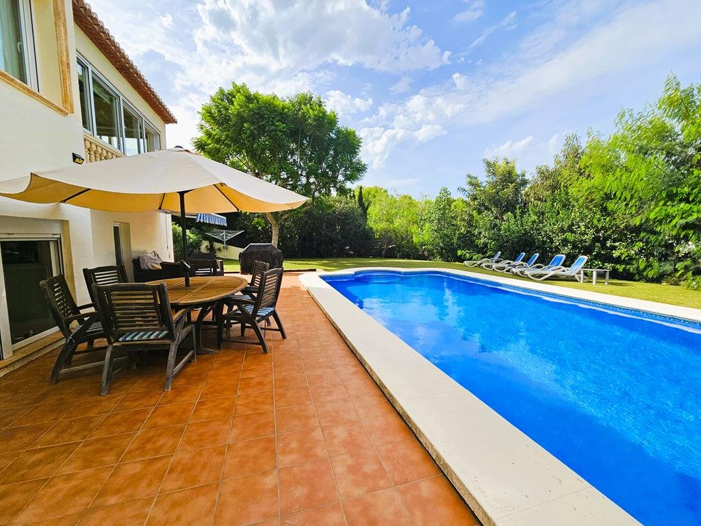 1000250438Copy 3 Bedroom 2 Bathroom Villa in javea - Caza De Casa