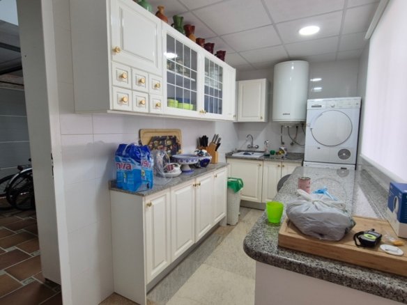 7 Bedroom 3 Bathroom Villa in Orihuela - Caza De Casa