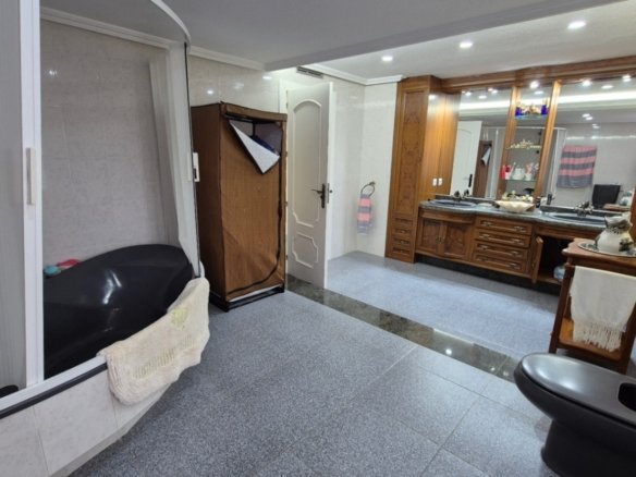 7 Bedroom 3 Bathroom Villa in Orihuela - Caza De Casa
