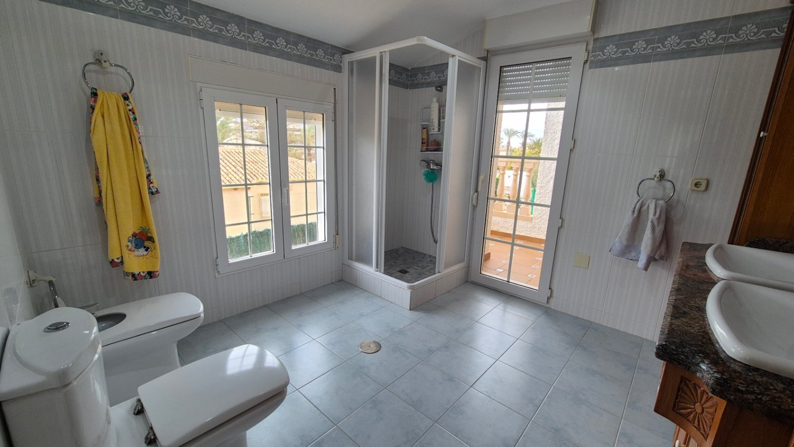 1021_6943d666701e9 7 Bedroom 3 Bathroom Villa in Orihuela - Caza De Casa