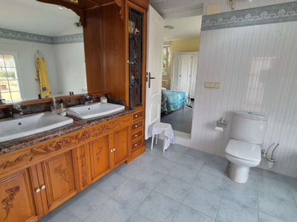 7 Bedroom 3 Bathroom Villa in Orihuela - Caza De Casa