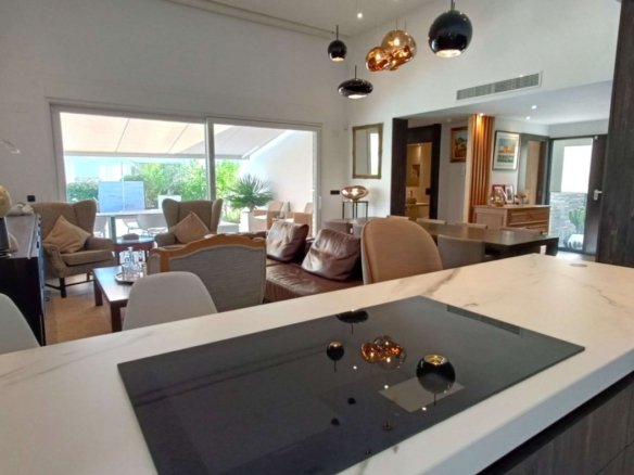2 Bedroom 2 Bathroom Villa in Algorfa - Caza De Casa