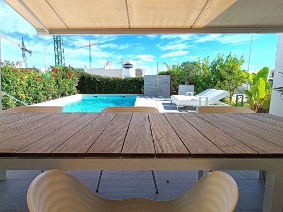 2 Bedroom 2 Bathroom Villa in Algorfa - Caza De Casa