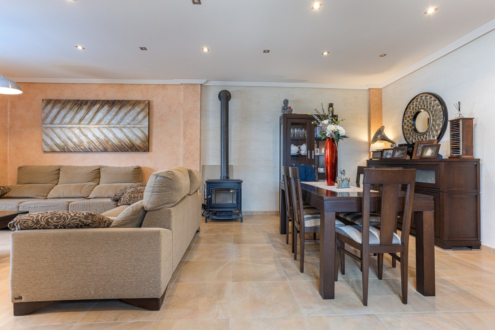 4 Bedroom 3 Bathroom Villa in Los Montesinos - Caza De Casa