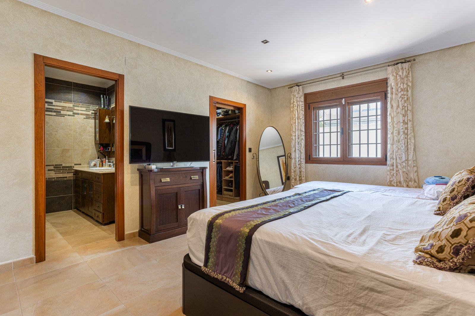 4 Bedroom 3 Bathroom Villa in Los Montesinos - Caza De Casa