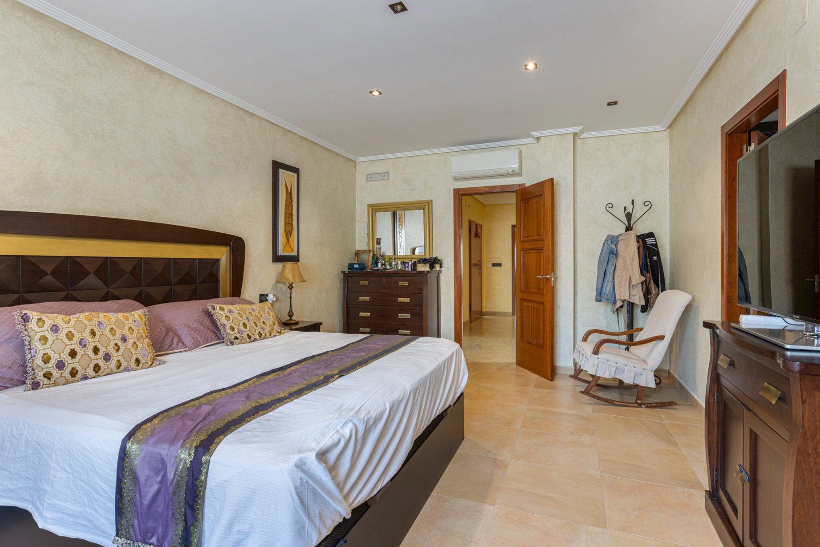 4 Bedroom 3 Bathroom Villa in Los Montesinos - Caza De Casa