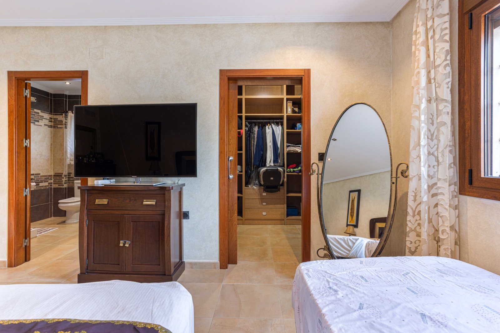 4 Bedroom 3 Bathroom Villa in Los Montesinos - Caza De Casa