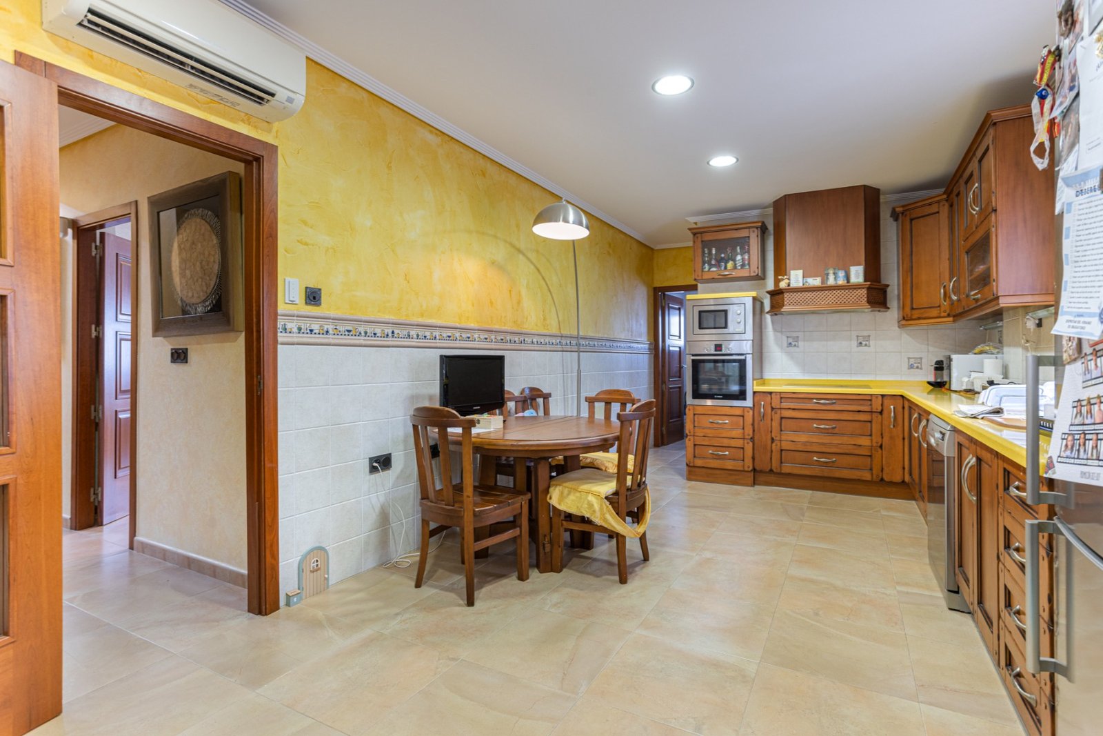 4 Bedroom 3 Bathroom Villa in Los Montesinos - Caza De Casa